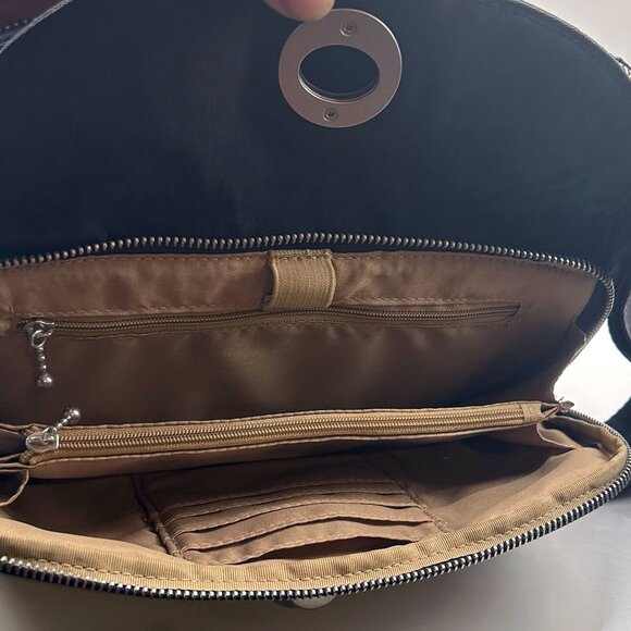 Baggallini Black Multi-Compartment Organizer Shoulder Bag! - Picture 3 of 5